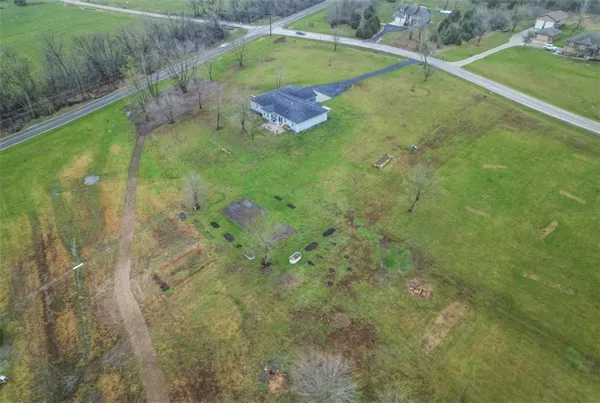 $549,000 | 1660 Northwest 795 Road, Bates City, MO 64011