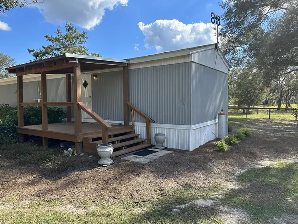 $285,000 | 559 Southwest 15th Court, Bell, FL 32619