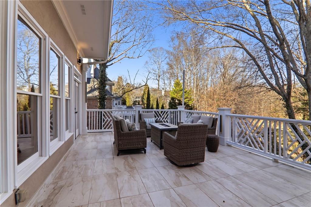 650 Greenview Terrace Milton, GA 30004 - Photo 14 of 127