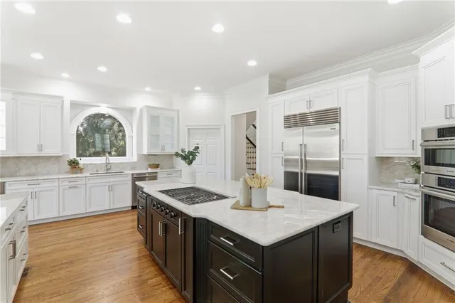 $1,550,000 | 650 Greenview Terrace, Alpharetta, GA 30004