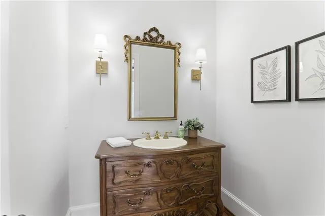 $1,550,000 | 650 Greenview Terrace, Alpharetta, GA 30004