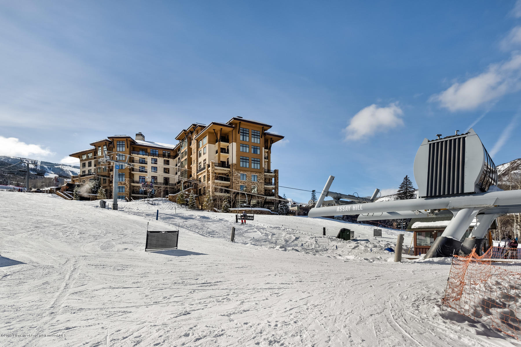 130 Wood Road, Unit 334 Snowmass Village, CO 81615 - Photo 17 of 21 ViceroyExt_WEB003