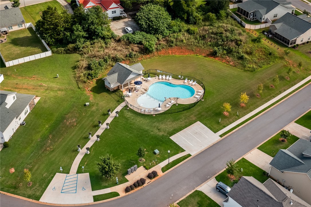 441 Bee Cv Way Pendleton, SC 29670 - Photo 29 of 31 Community Pool