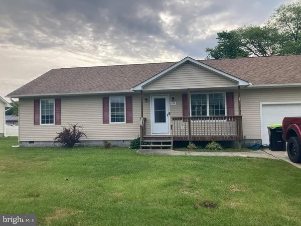 $2,200 | 209 North 1st Street, Greenwood, DE 19950