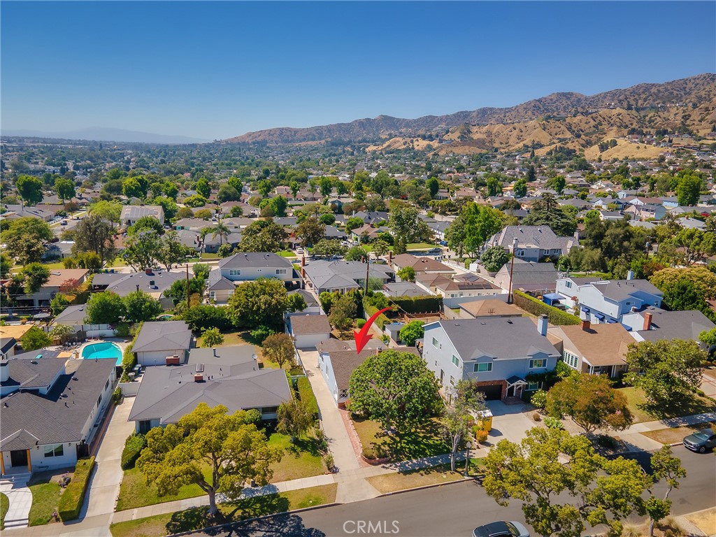 521 Bethany Road Burbank, CA 91504 - Photo 44 of 50 Aerial