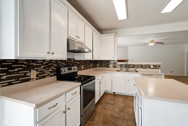 $399,999 | 1449 Danielle Drive, Indianapolis, IN 46231