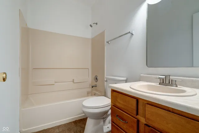 $399,999 | 1449 Danielle Drive, Indianapolis, IN 46231