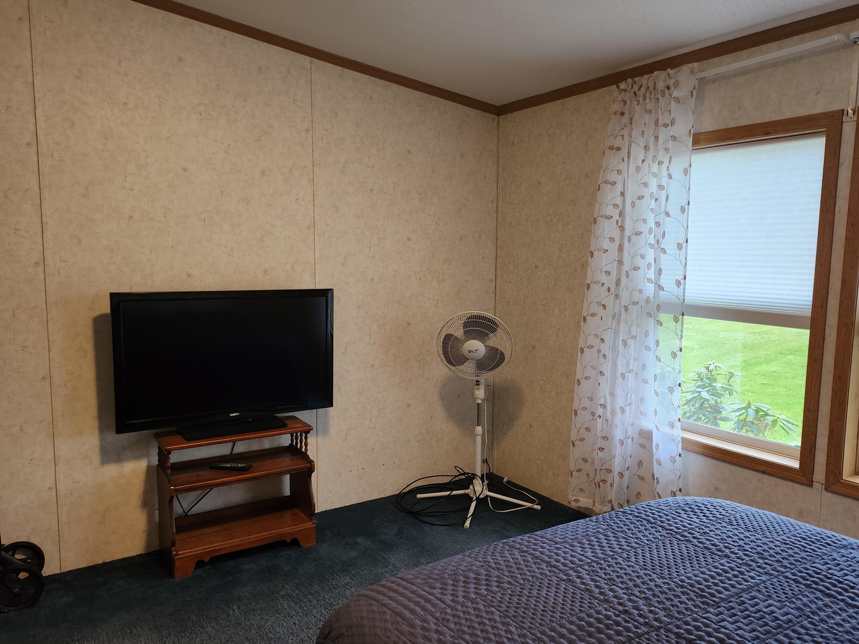 82 Detroit Road Troy, ME 04987 - Photo 20 of 34 20231110_094409