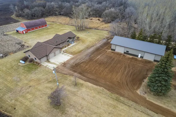 $699,000 | 6432 Botzet Road Northeast, Nelson, MN 56355