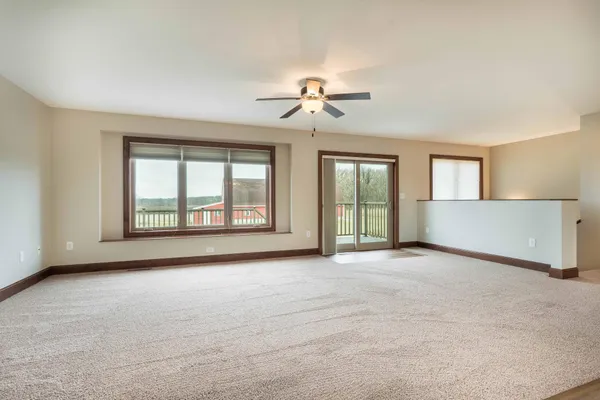 $699,000 | 6432 Botzet Road Northeast, Nelson, MN 56355