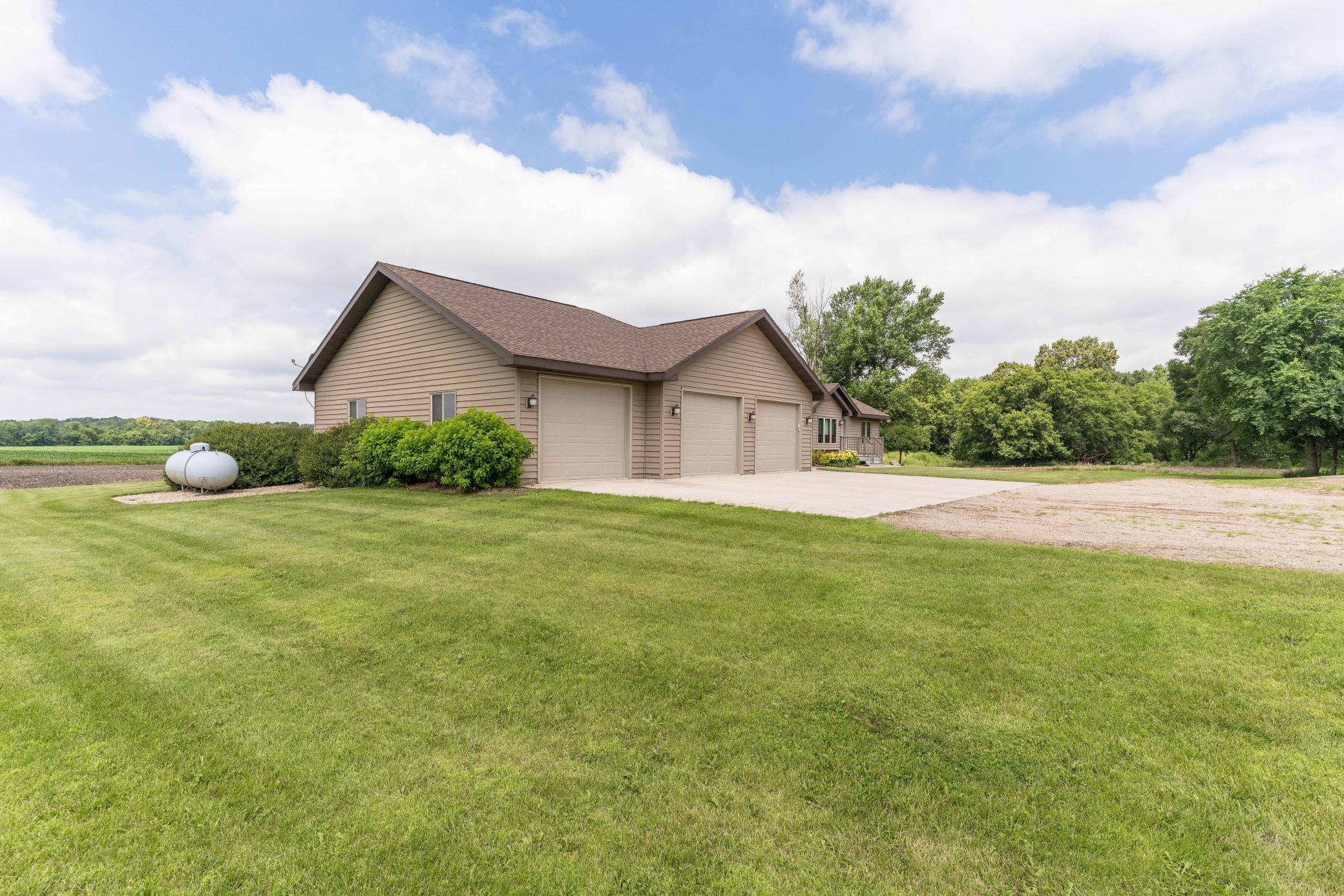 6432 Botzet Road Northeast Nelson, MN 56355 - Photo 18 of 78