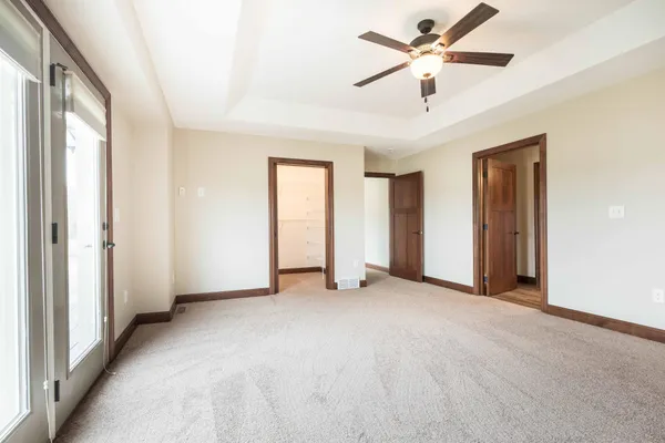 $699,000 | 6432 Botzet Road Northeast, Nelson, MN 56355