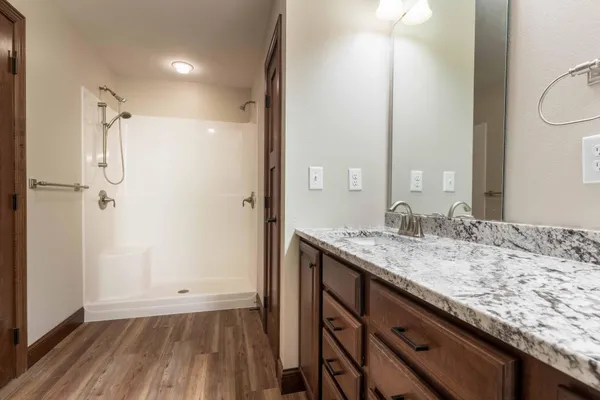 $699,000 | 6432 Botzet Road Northeast, Nelson, MN 56355