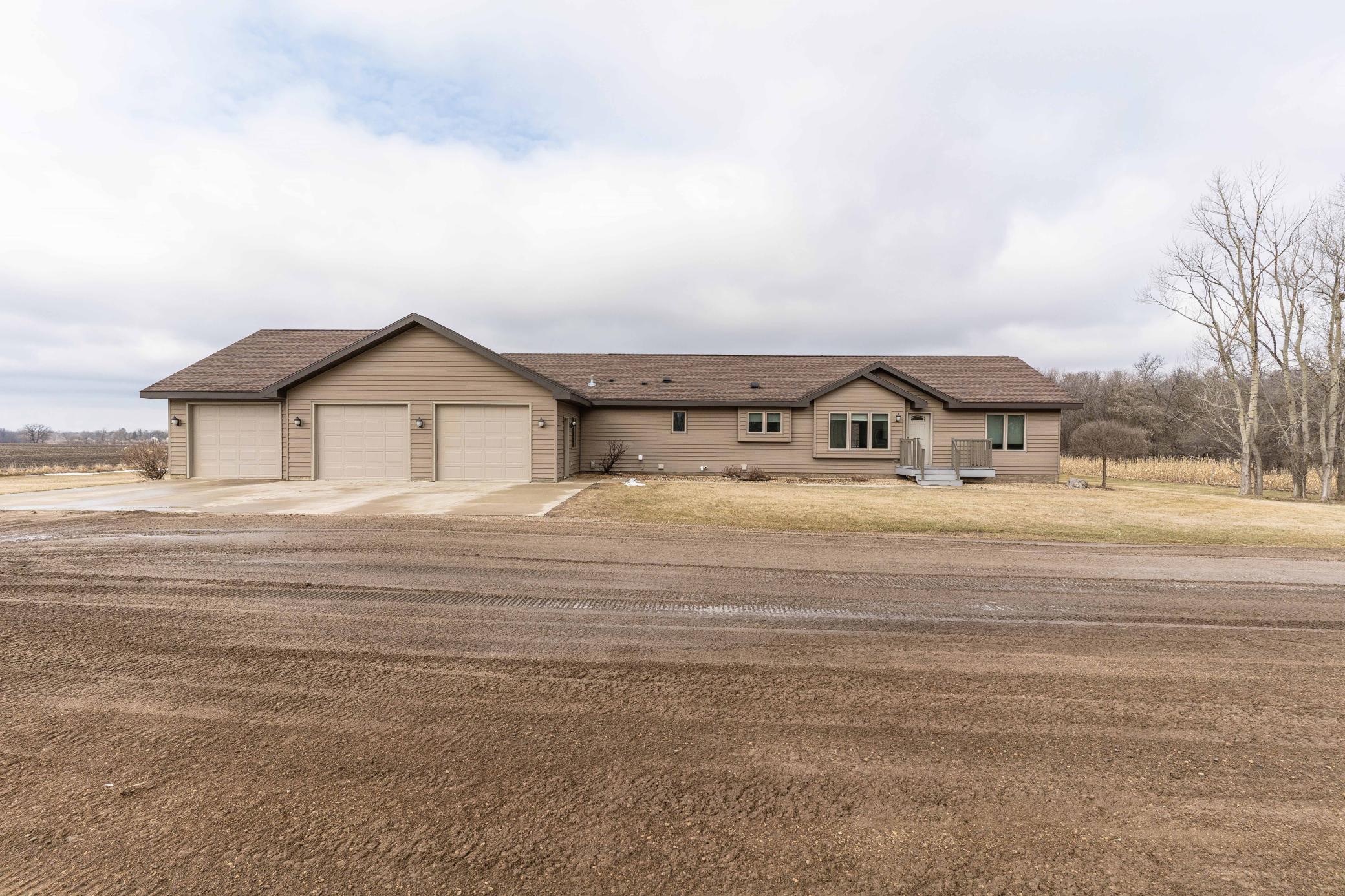 6432 Botzet Road Northeast Nelson, MN 56355 - Photo 4 of 71