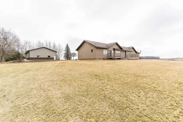$699,000 | 6432 Botzet Road Northeast, Nelson, MN 56355