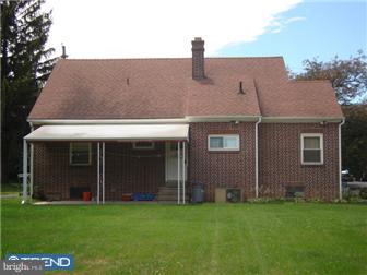925 Van Reed Road Reading, PA 19610 - Photo 5 of 12 Exterior Back