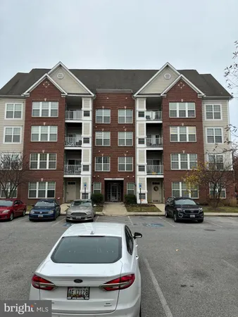 $180,000 | 2801 Forest Run Drive, Unit 1204, District Heights, MD 20747