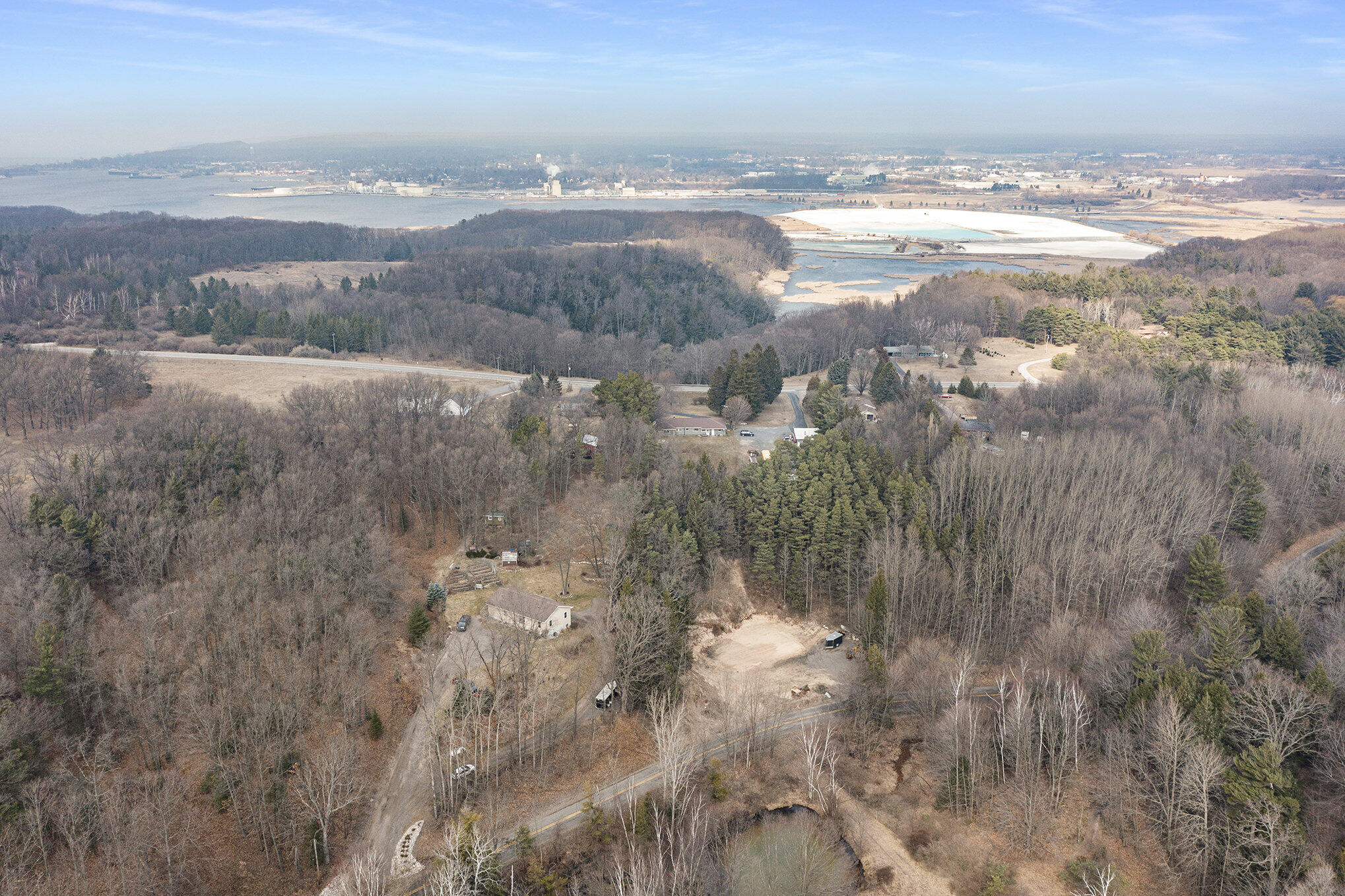 2152 Inman Road Ludington, MI 49431 - Photo 38 of 44 039_dji_0524
