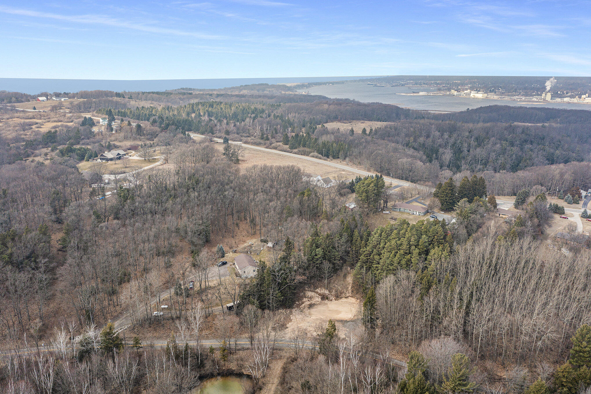 2152 Inman Road Ludington, MI 49431 - Photo 39 of 44 040_dji_0525
