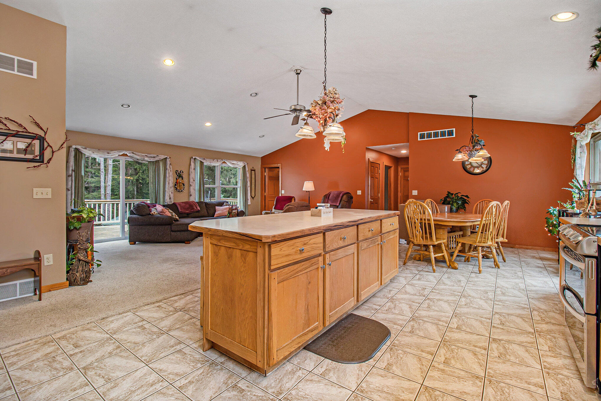 2152 Inman Road Ludington, MI 49431 - Photo 7 of 44 012_625a2477