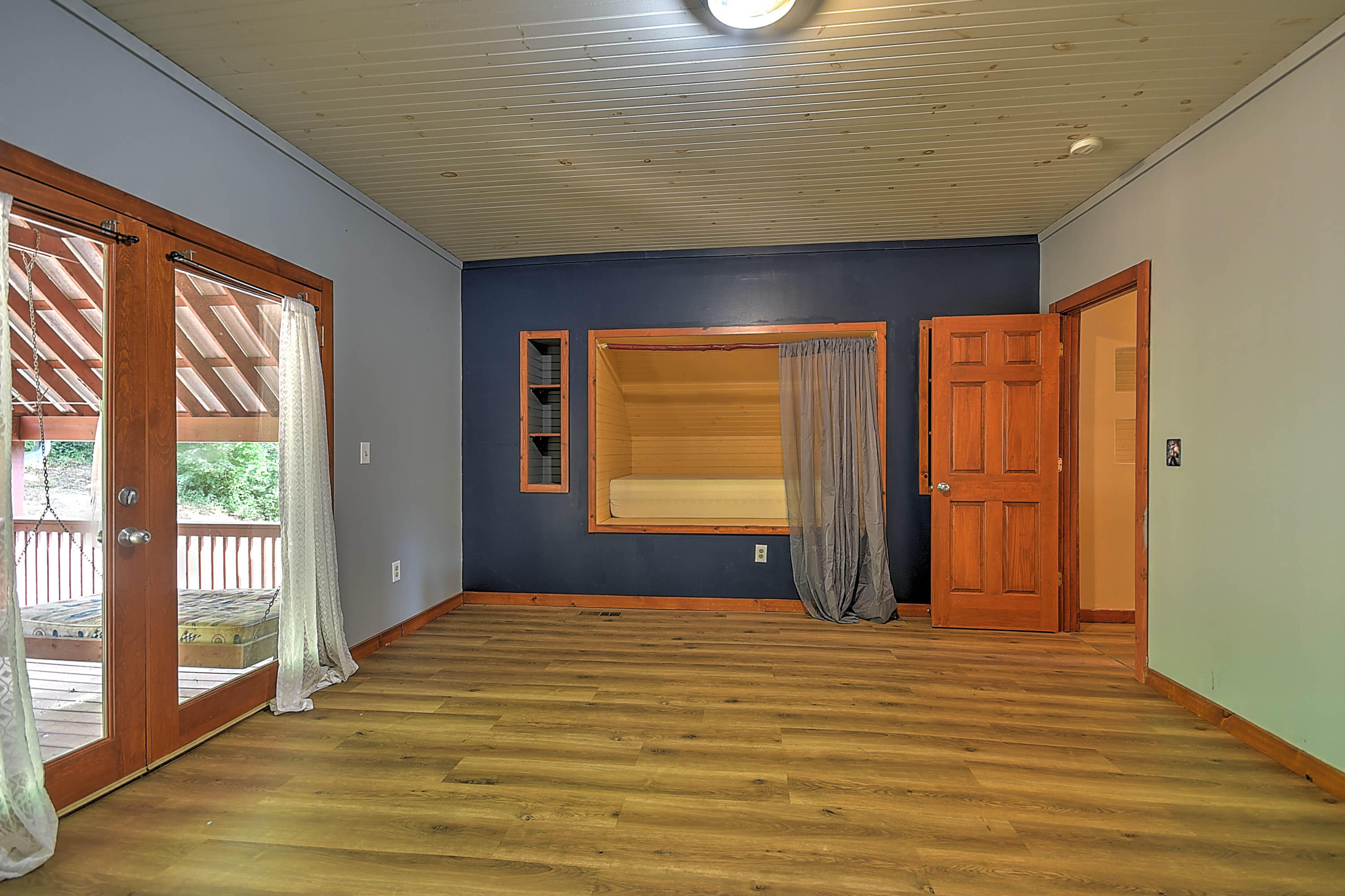 485 Taylor Road Fall Branch, TN 37656 - Photo 32 of 77 Taylor Rd-27