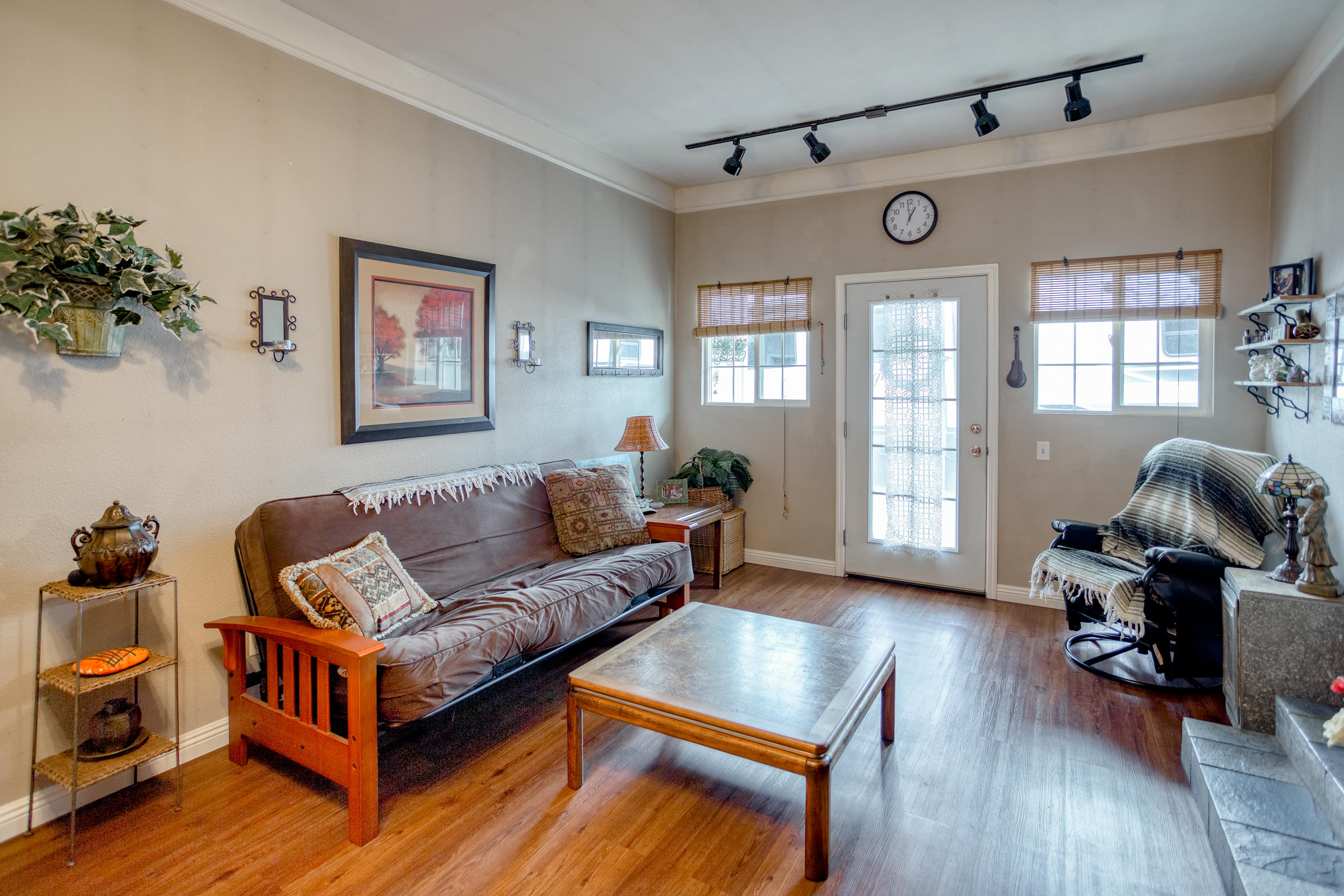 2851 Irwin Road Redding, CA 96002 - Photo 16 of 28 a living room with furniture and wooden floor