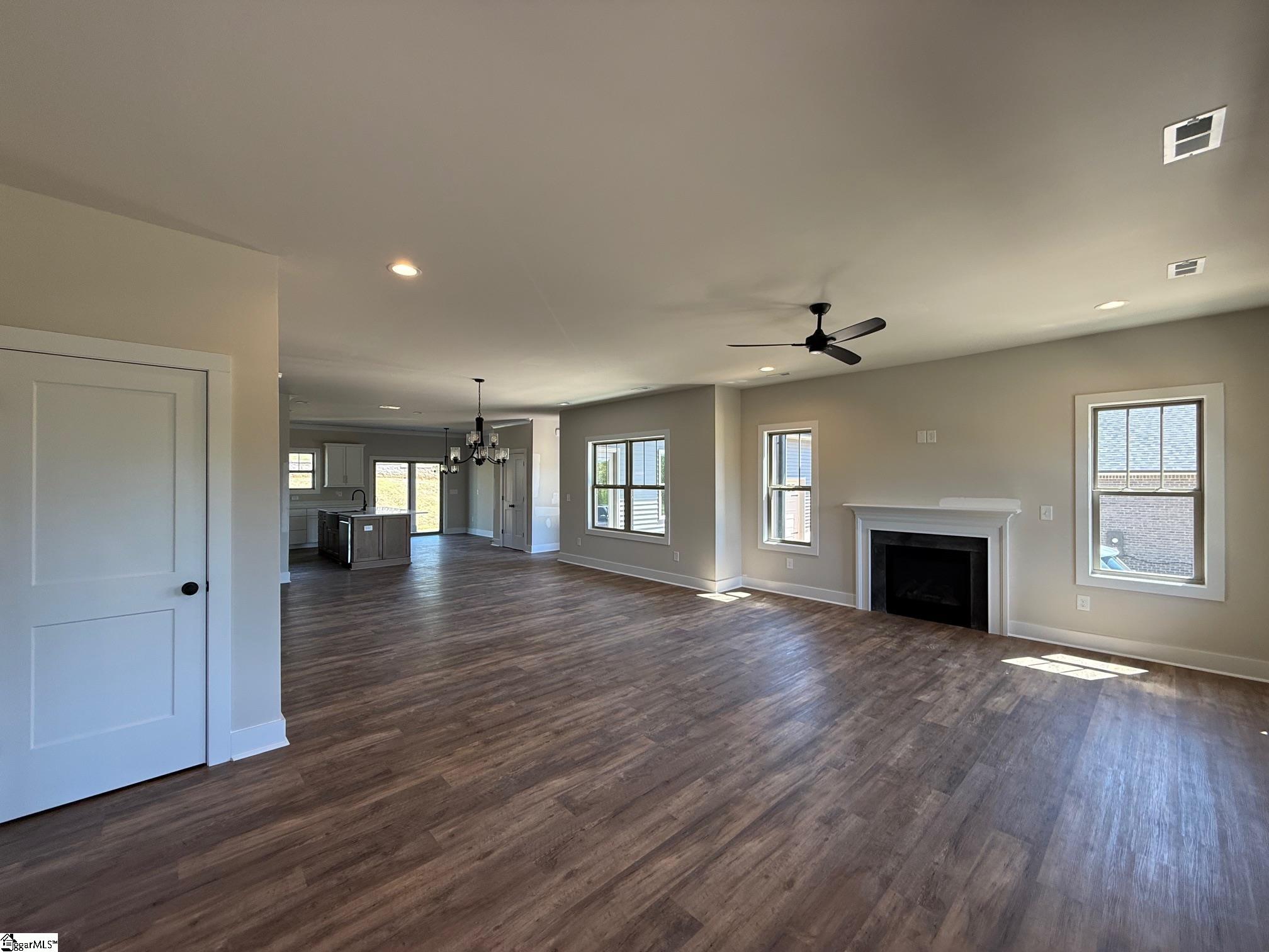 158 Mimosa Road Lyman, SC 29365 - Photo 2 of 17