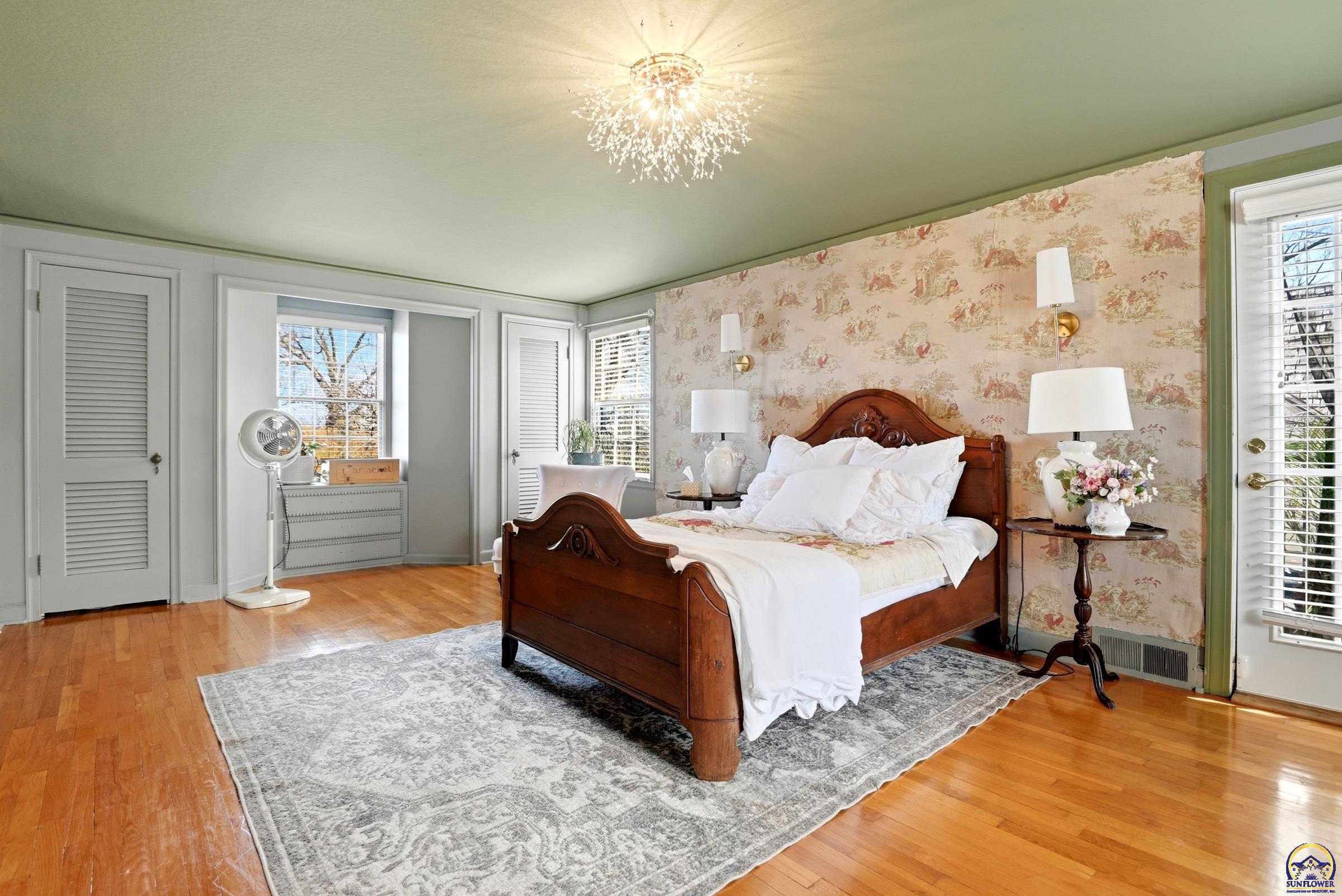 3640 Southwest York Way Topeka, KS 66604 - Photo 21 of 62