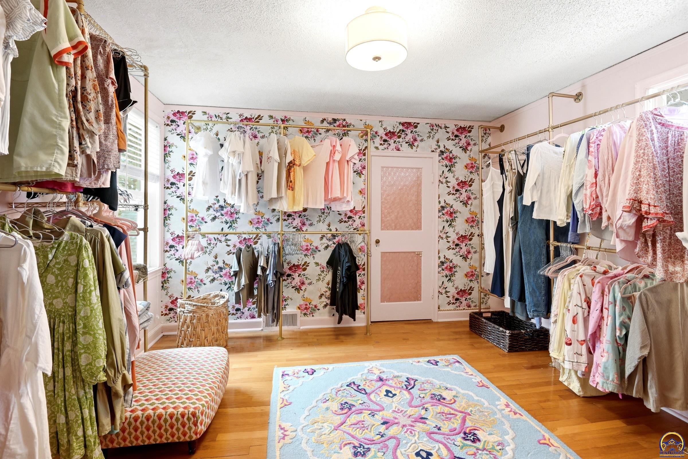 3640 Southwest York Way Topeka, KS 66604 - Photo 26 of 62