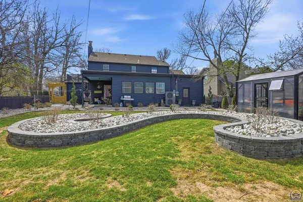 $380,000 | 3640 Southwest York Way, Topeka, KS 66604