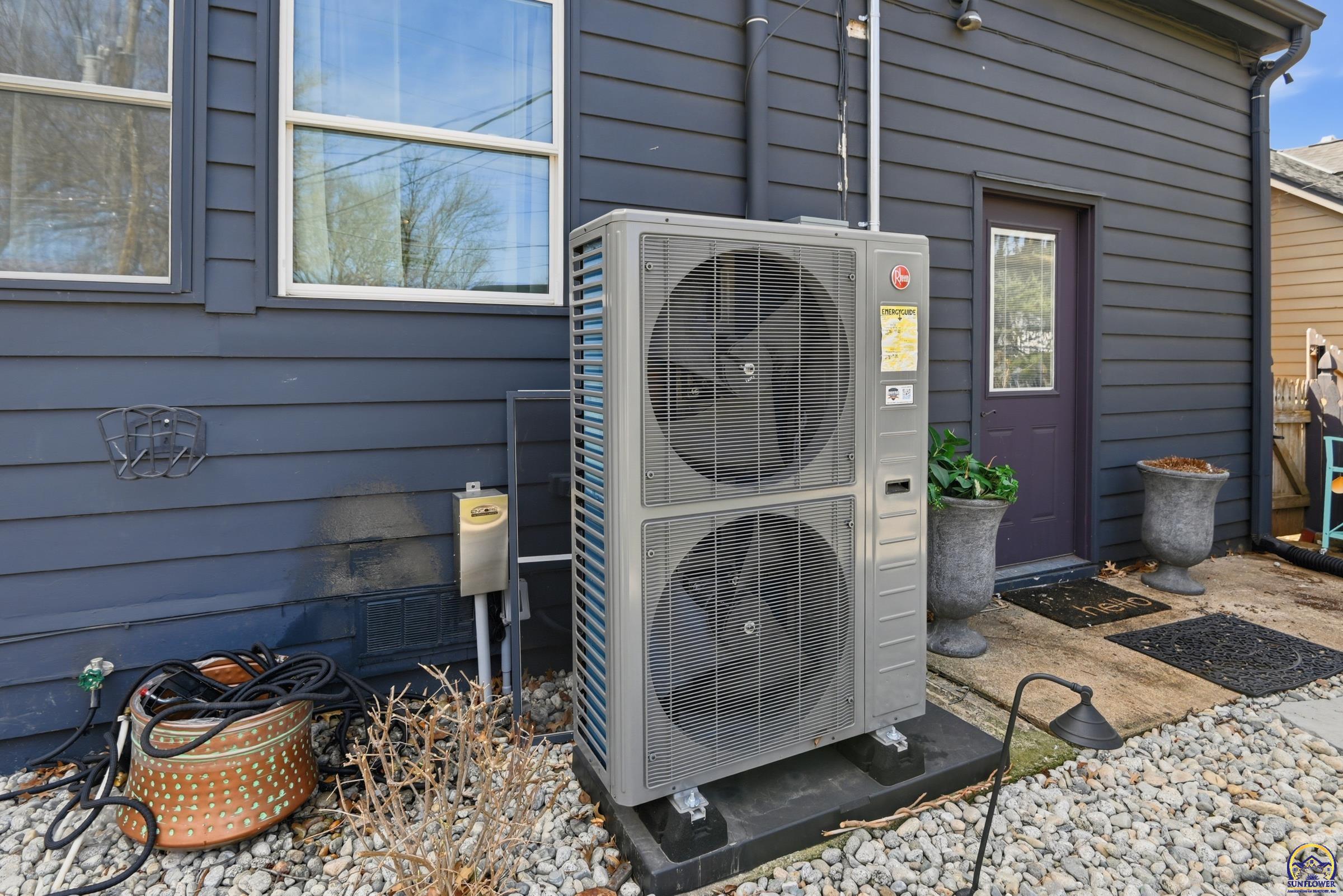 3640 Southwest York Way Topeka, KS 66604 - Photo 35 of 62