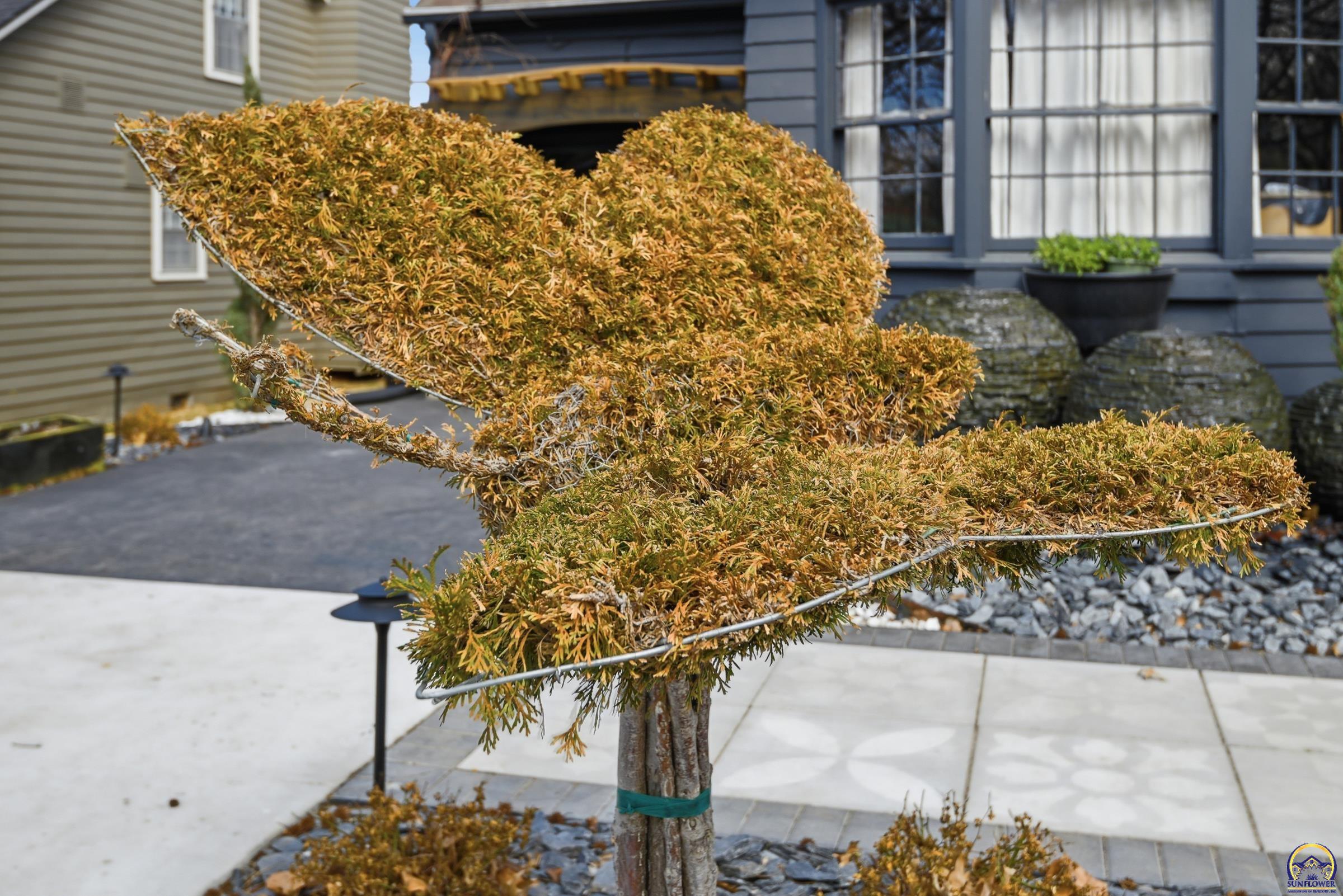 3640 Southwest York Way Topeka, KS 66604 - Photo 4 of 62