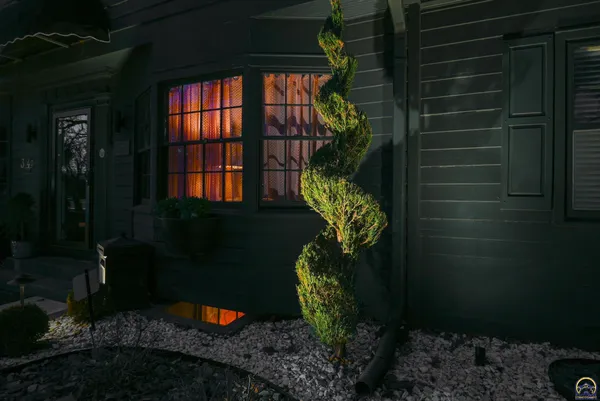 $380,000 | 3640 Southwest York Way, Topeka, KS 66604