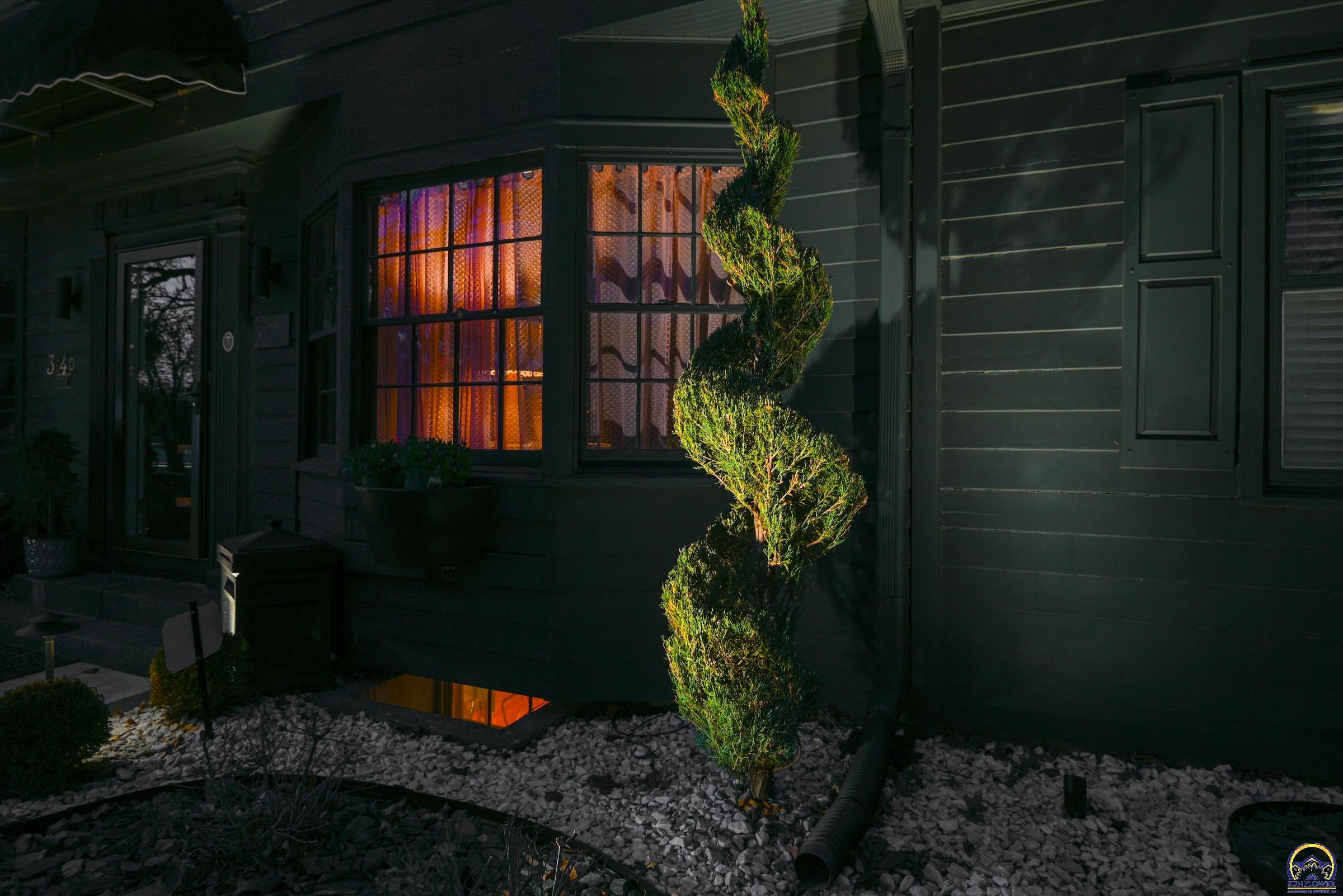 3640 Southwest York Way Topeka, KS 66604 - Photo 48 of 62