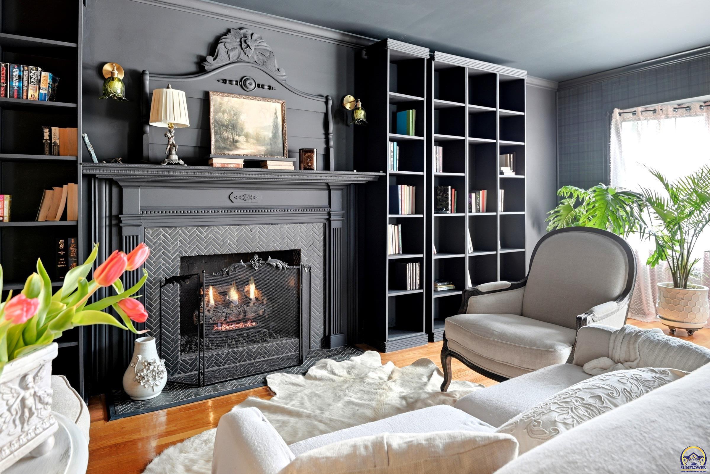 3640 Southwest York Way Topeka, KS 66604 - Photo 6 of 62