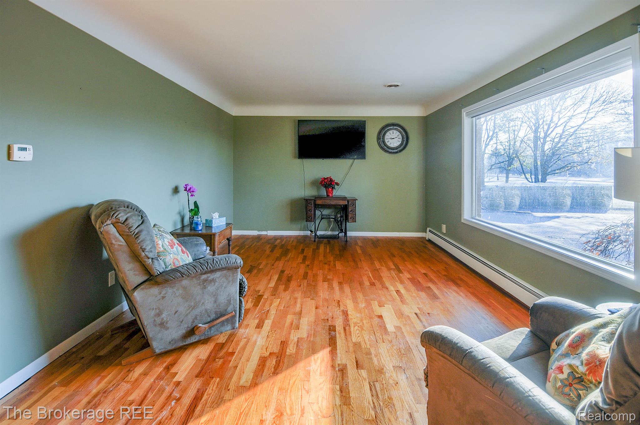 6290 Corunna Road Flint, MI 48532 - Photo 14 of 60 Gallery Image 14