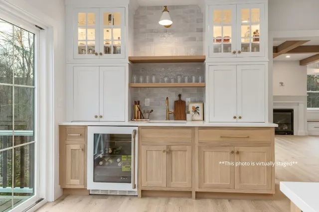 $1,850,000 | 141 Dearborn Road, Greenland, NH 03840