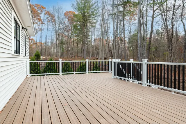 $1,850,000 | 141 Dearborn Road, Greenland, NH 03840