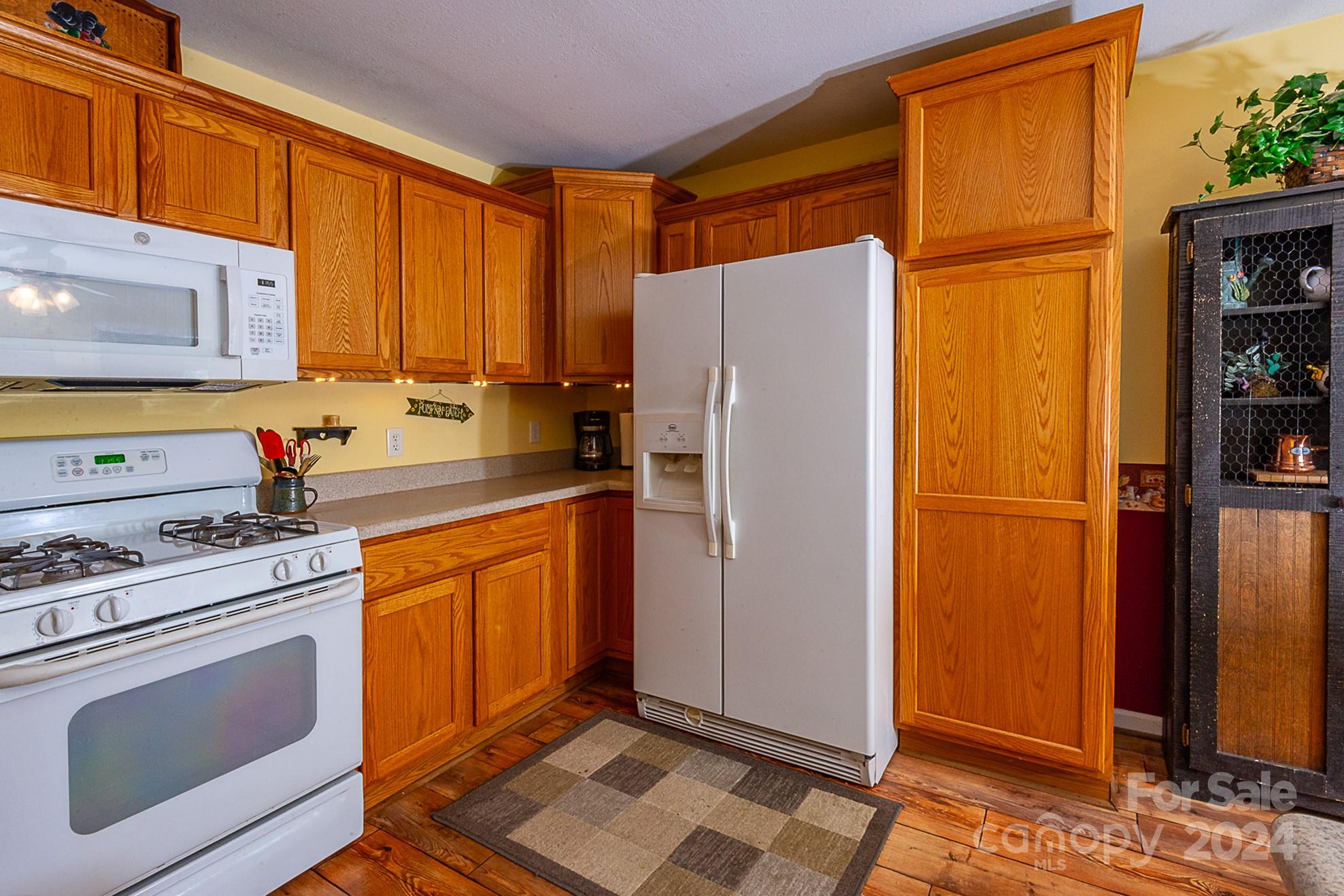 82 Jordan Road Brevard, NC 28712 - Photo 15 of 42 Gallery Image 15
