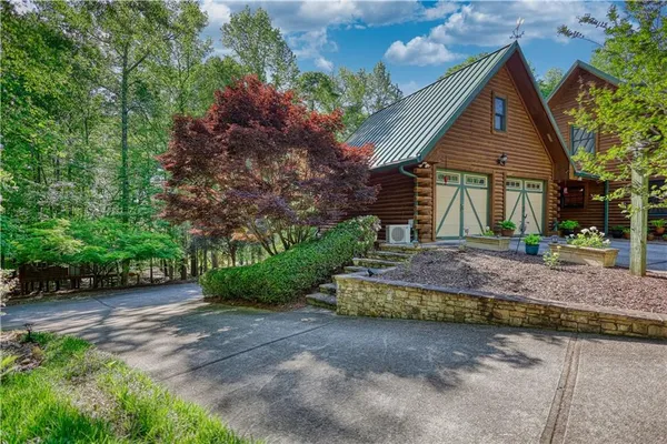 $990,000 | 393 Edwards Road, Oxford, GA 30054