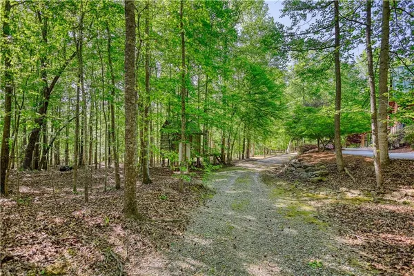 $990,000 | 393 Edwards Road, Oxford, GA 30054