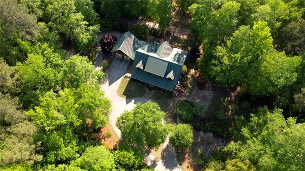 $990,000 | 393 Edwards Road, Oxford, GA 30054
