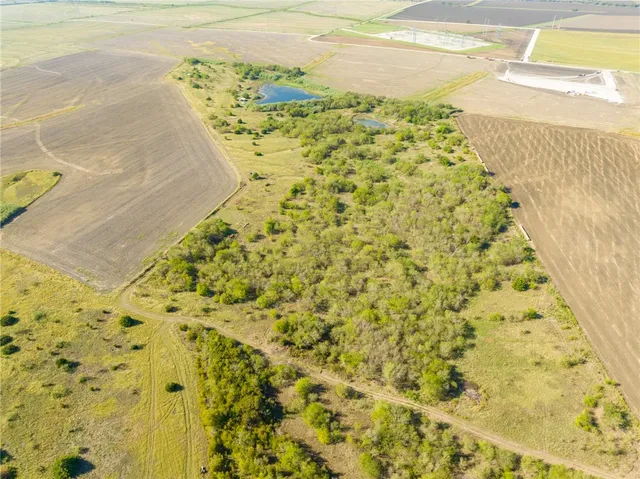 $235,000 | 3161 St Abbott Tx 76621, Hillsboro, TX 76645