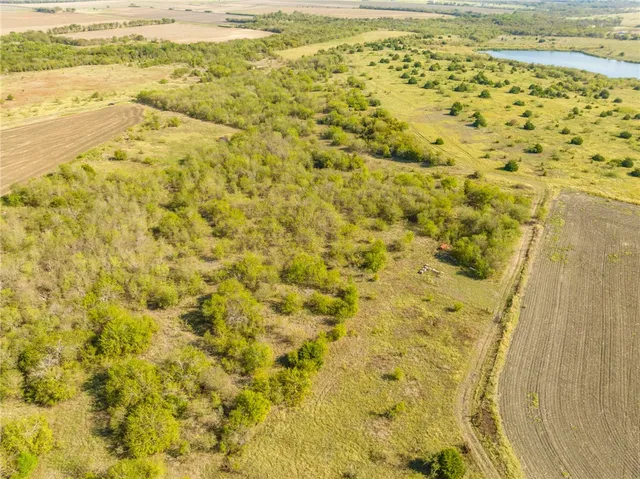 $235,000 | 3161 St Abbott Tx 76621, Hillsboro, TX 76645