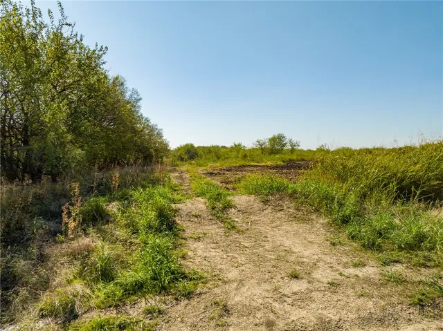 $235,000 | 3161 St Abbott Tx 76621, Hillsboro, TX 76645