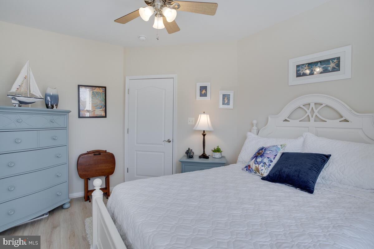 13824 Reef Way, Unit 301 Solomons, MD 20688 - Photo 26 of 64 2nd bedroom - very roomy!