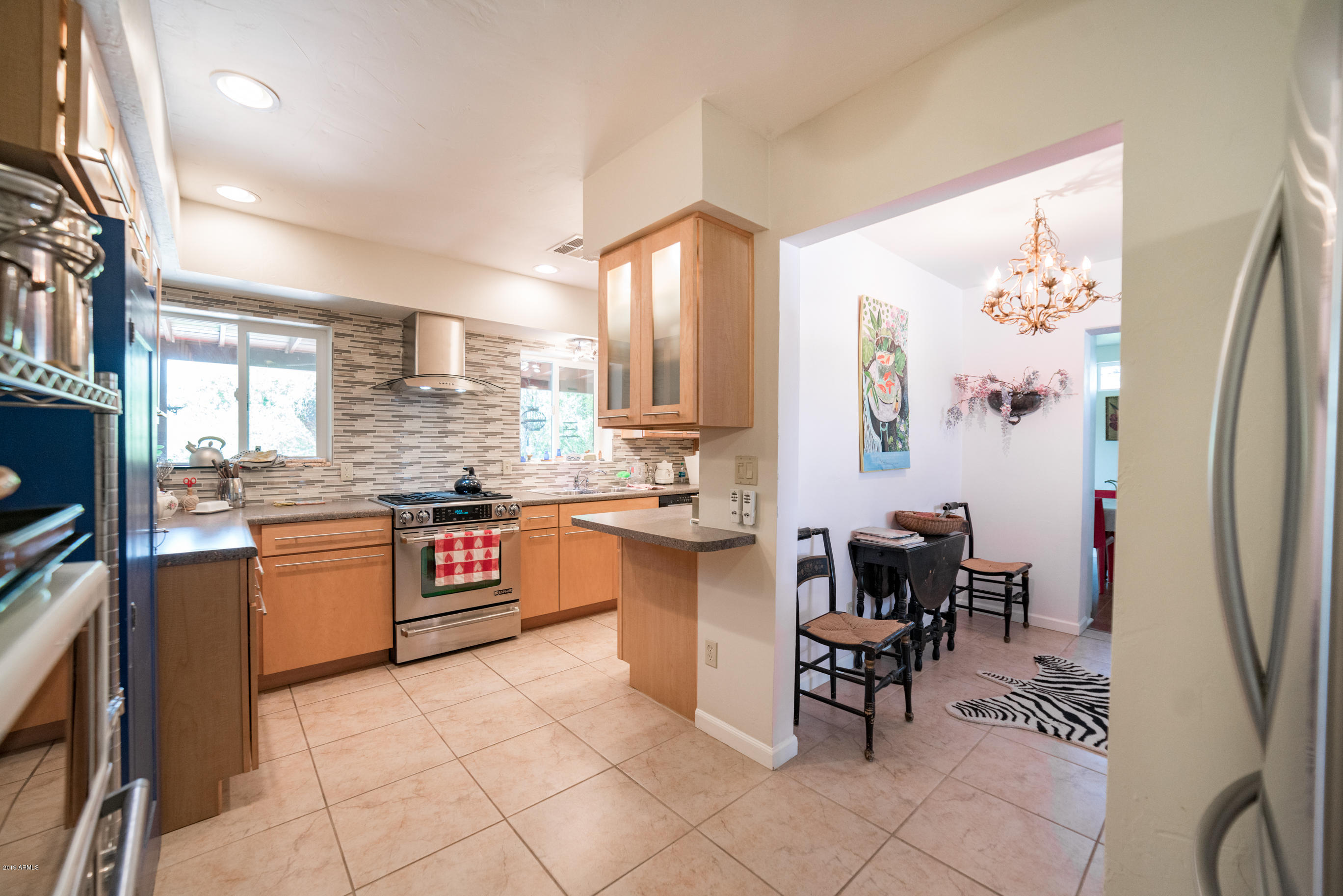 829 East Lamar Road Phoenix, AZ 85014 - Photo 10 of 25 DSC06356