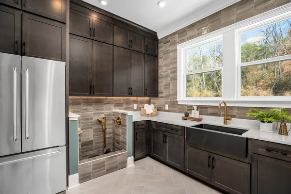 $1,383,600 | 3206 Hunziker Lane, Fairview, TN 37062