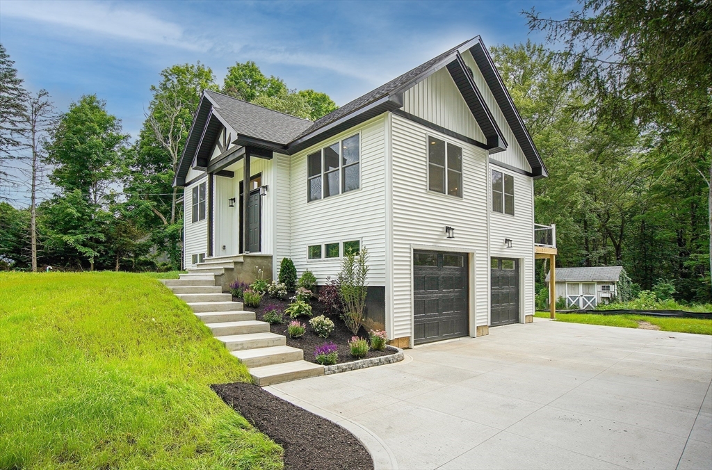 19 Foster Road Southwick, MA 01077 - Photo 2 of 27 Gallery Image 2