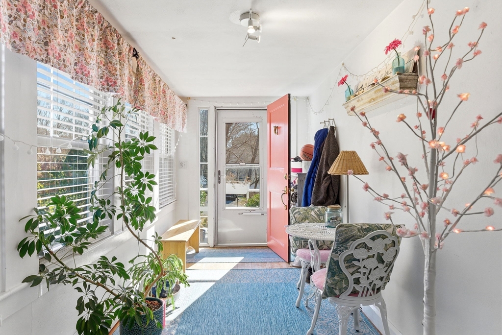 31 High Street, Unit 1 Beverly, MA 01915 - Photo 10 of 22